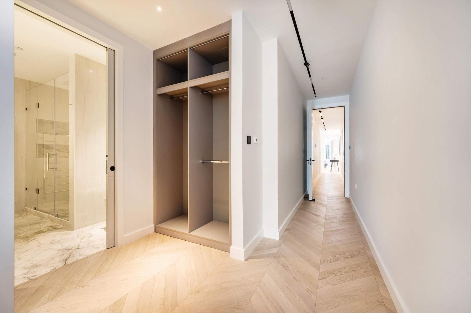 Fitzrovias 3 Bedroom 4 Bathroom Penthouse With Terrace Aircooling And Lift Londres