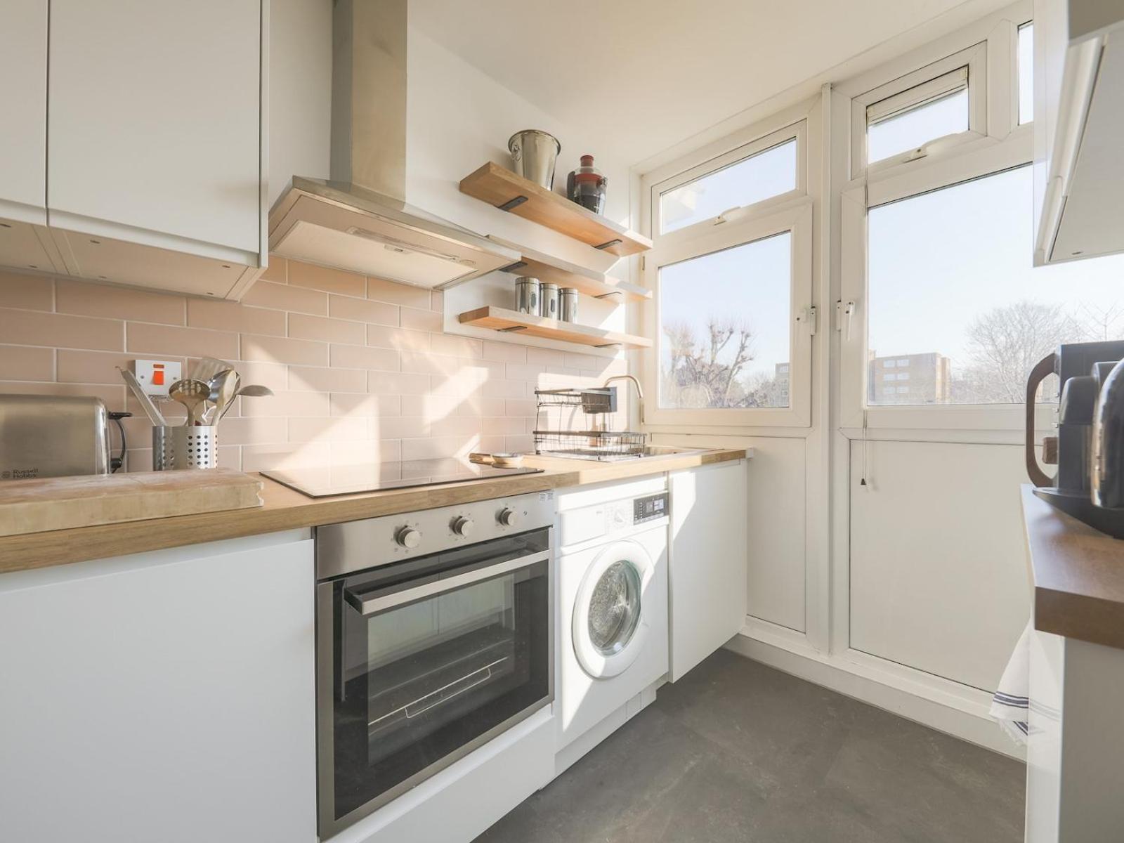 Pass The Keys Stylish Modern Flat Londres
