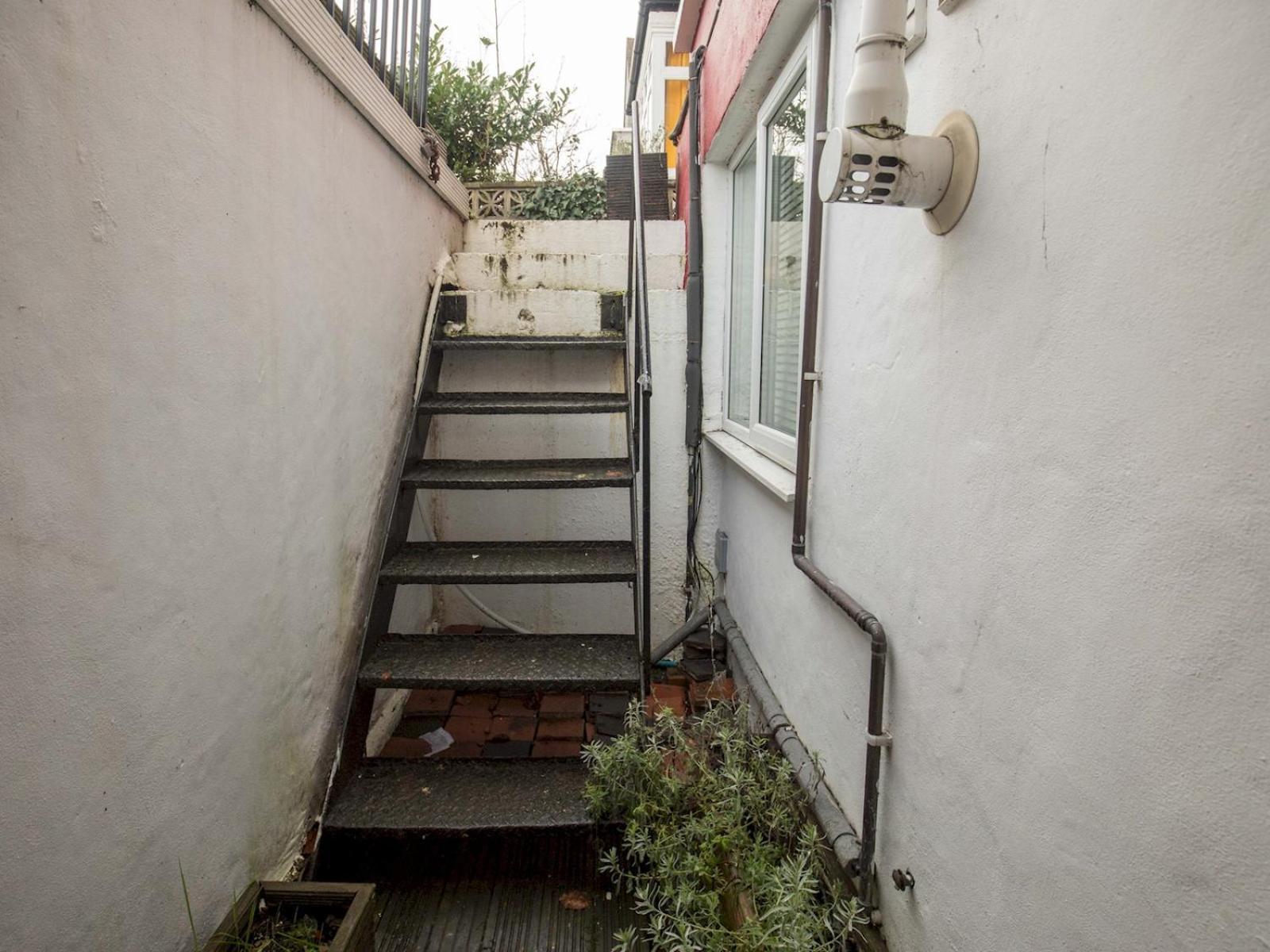 Pass The Keys Stylish Flat - 20 Mins From * Londres