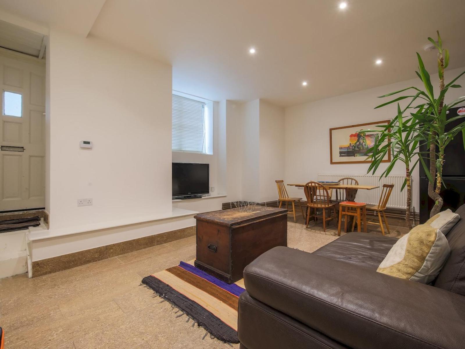 Pass The Keys Stylish Flat - 20 Mins From Appartement Londres
