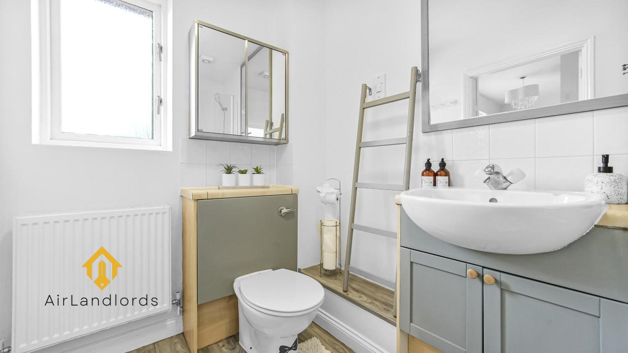 Exclusive 3 Bedroom House Near Manor House! Hébergement de vacances Londres