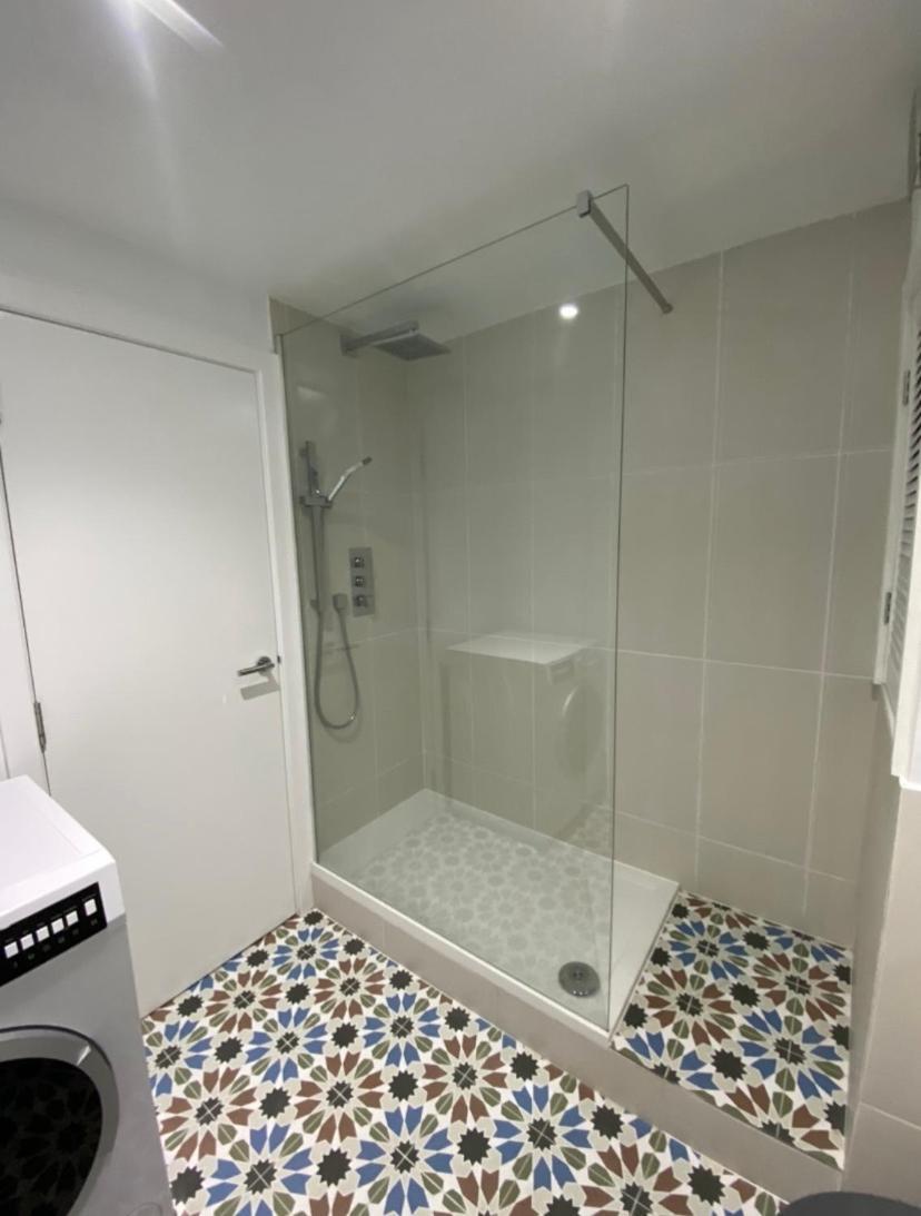 Amazing Floor Flat With View Londres