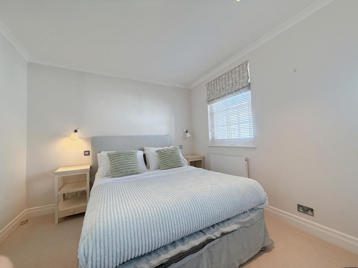 Stylish 3-bedroom Terrace House Near Earls Court * Londres