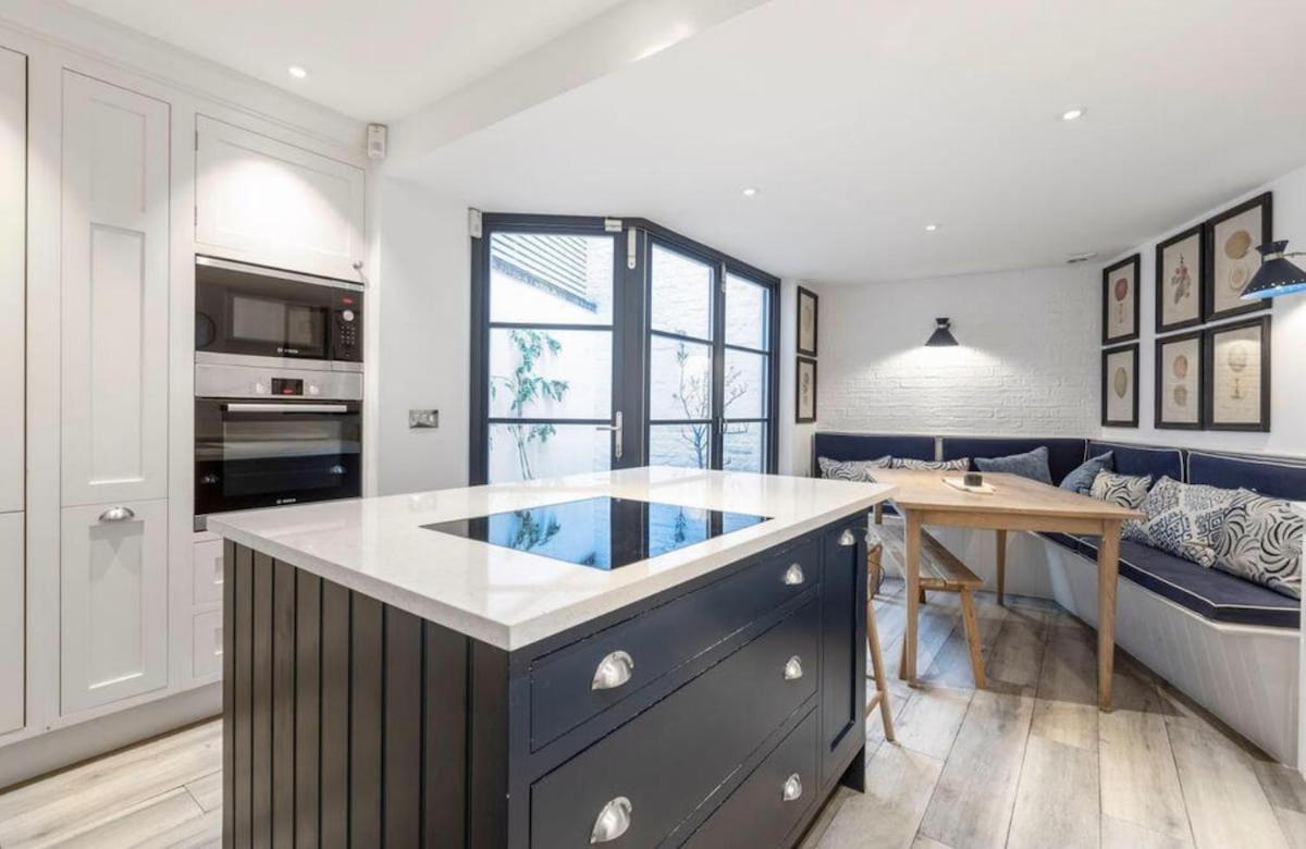 Stylish 3-bedroom Terrace House Near Earls Court Villa *