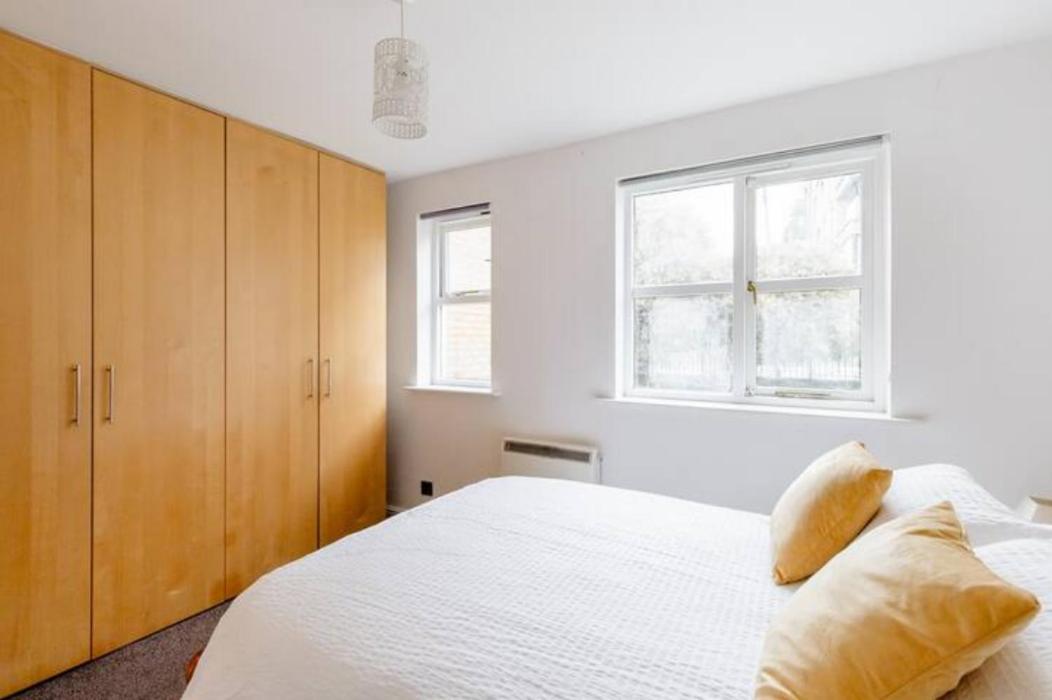Surrey Docks Se16 Near Canada Water N Easy Access Canary Wharf * Londres