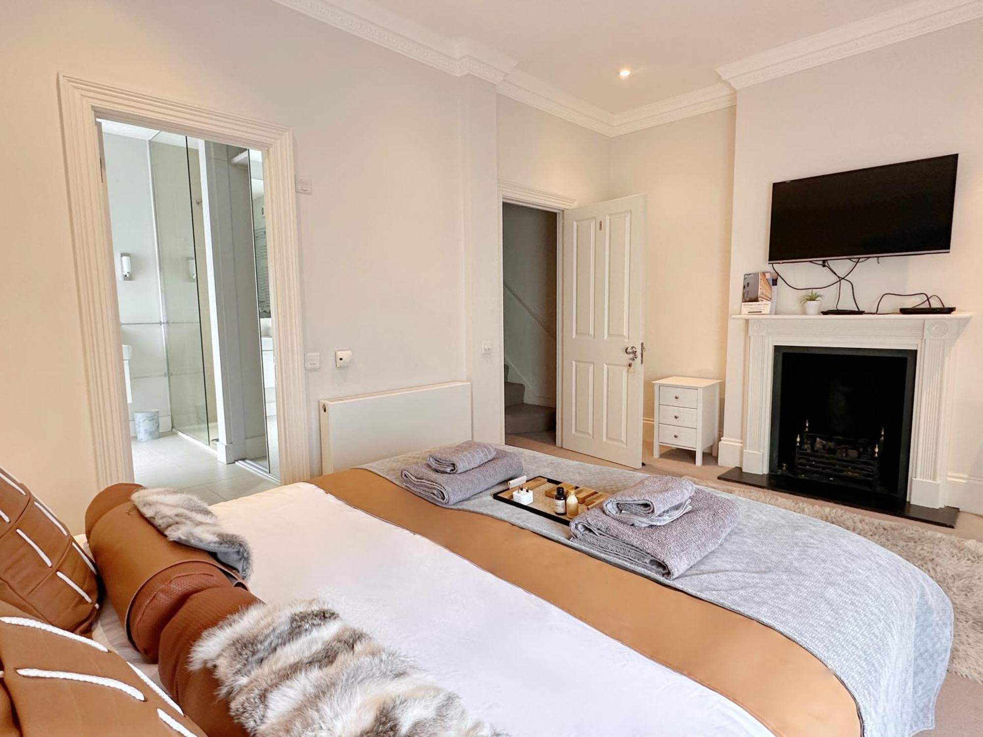 Villa Spacious And Cosy 3brs 5f House In Heart Of