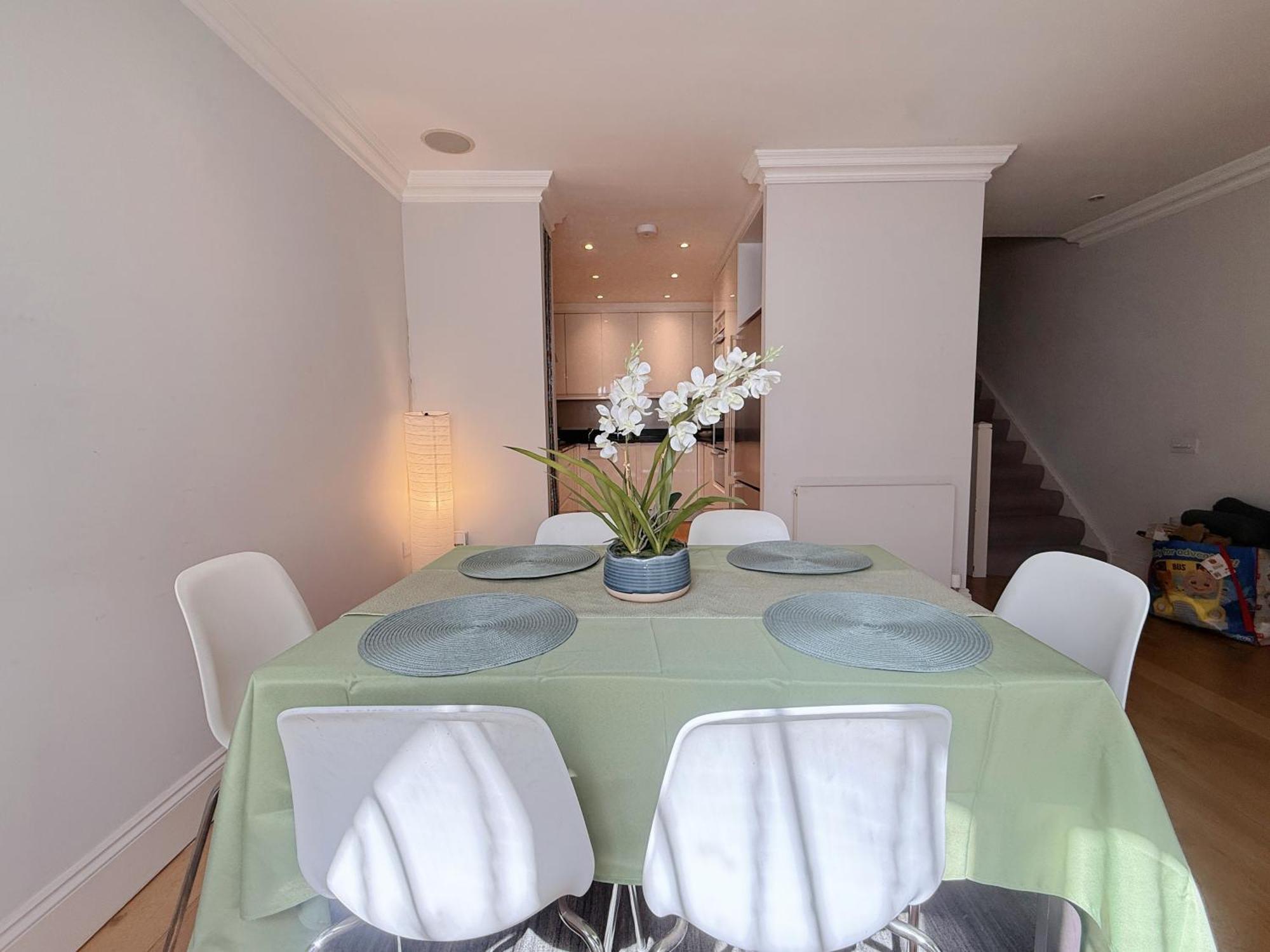 Villa Spacious And Cosy 3brs 5f House In Heart Of Londres