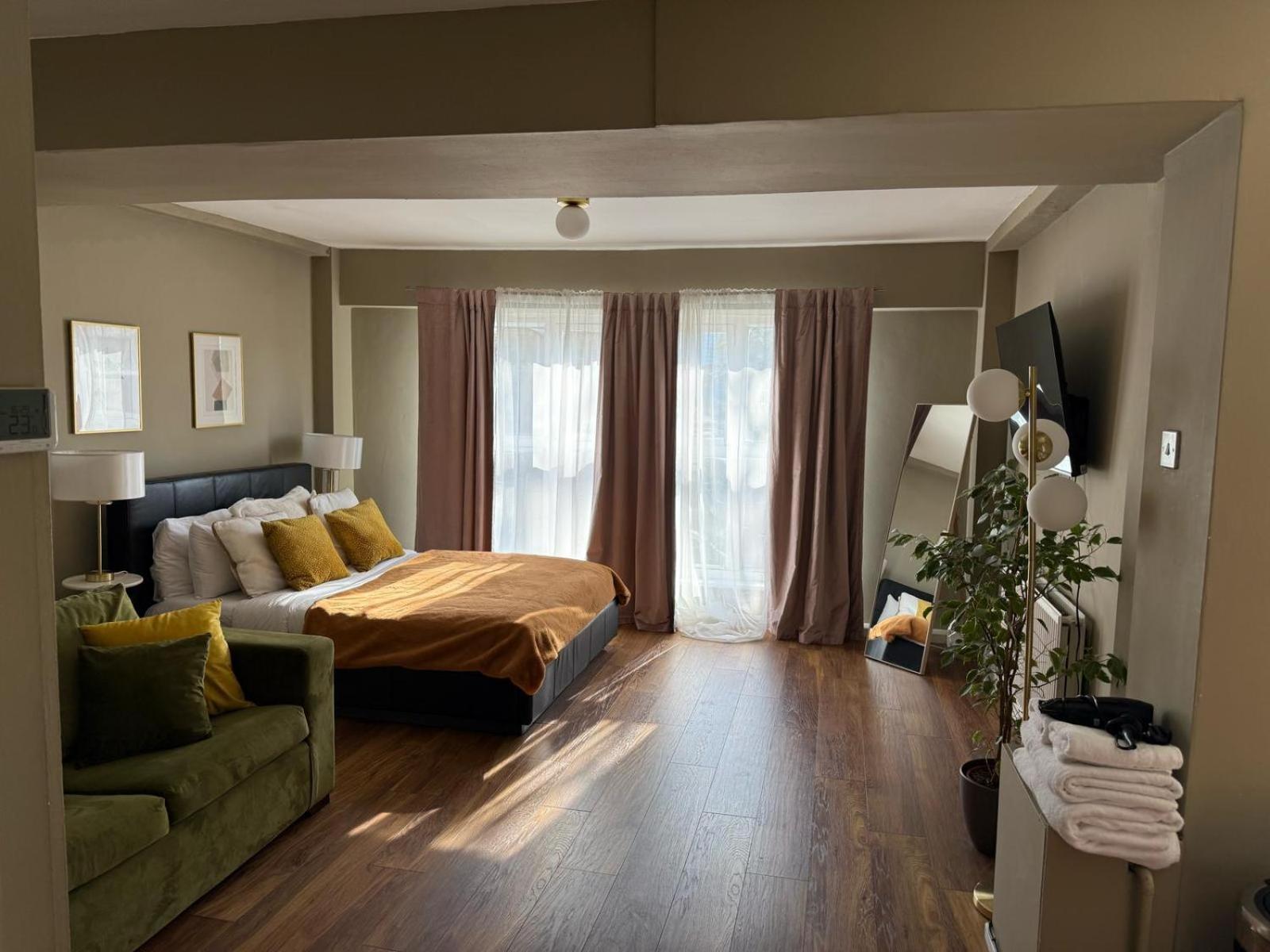 Spacious Flat Next To Earls Court Station Appartement Londres
