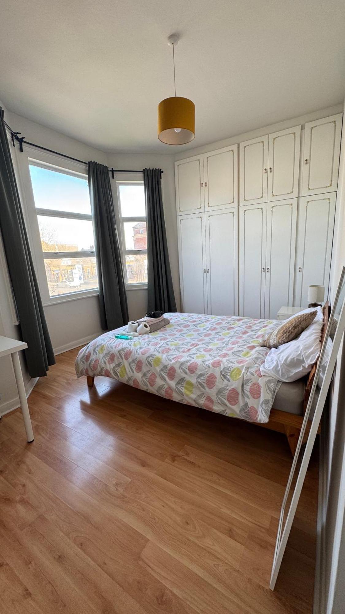 Large Private In Kensal Rise Of Séjour chez l'habitant Londres