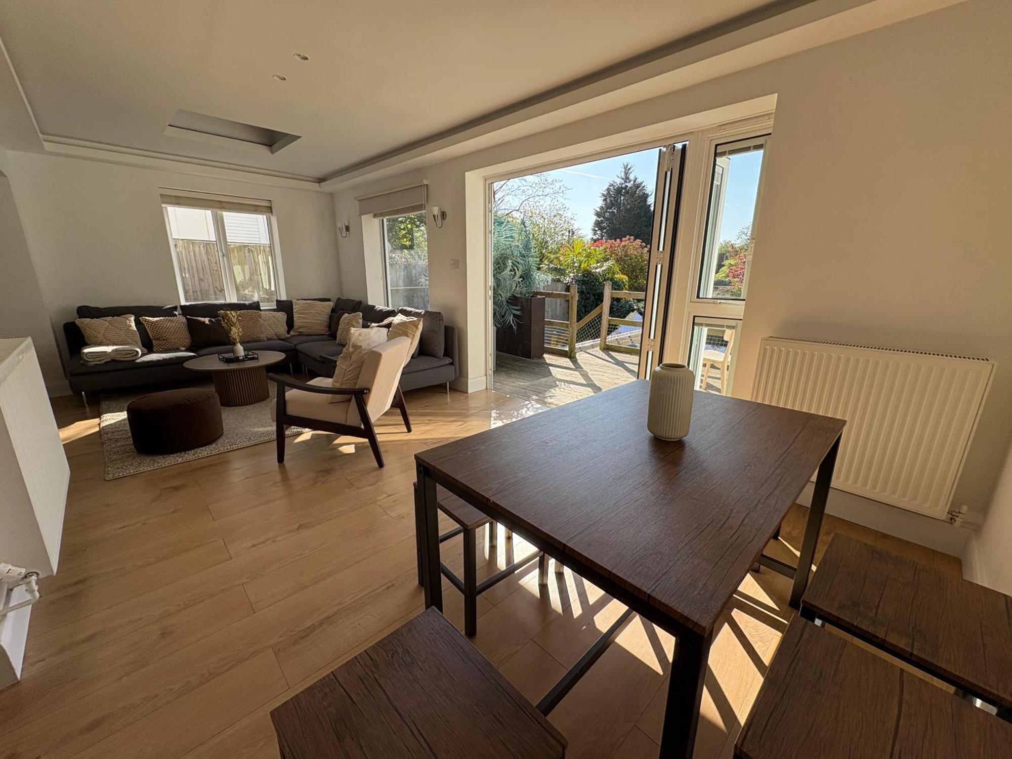 Stunning 3bd With Garden & Free Parking Appartement Londres