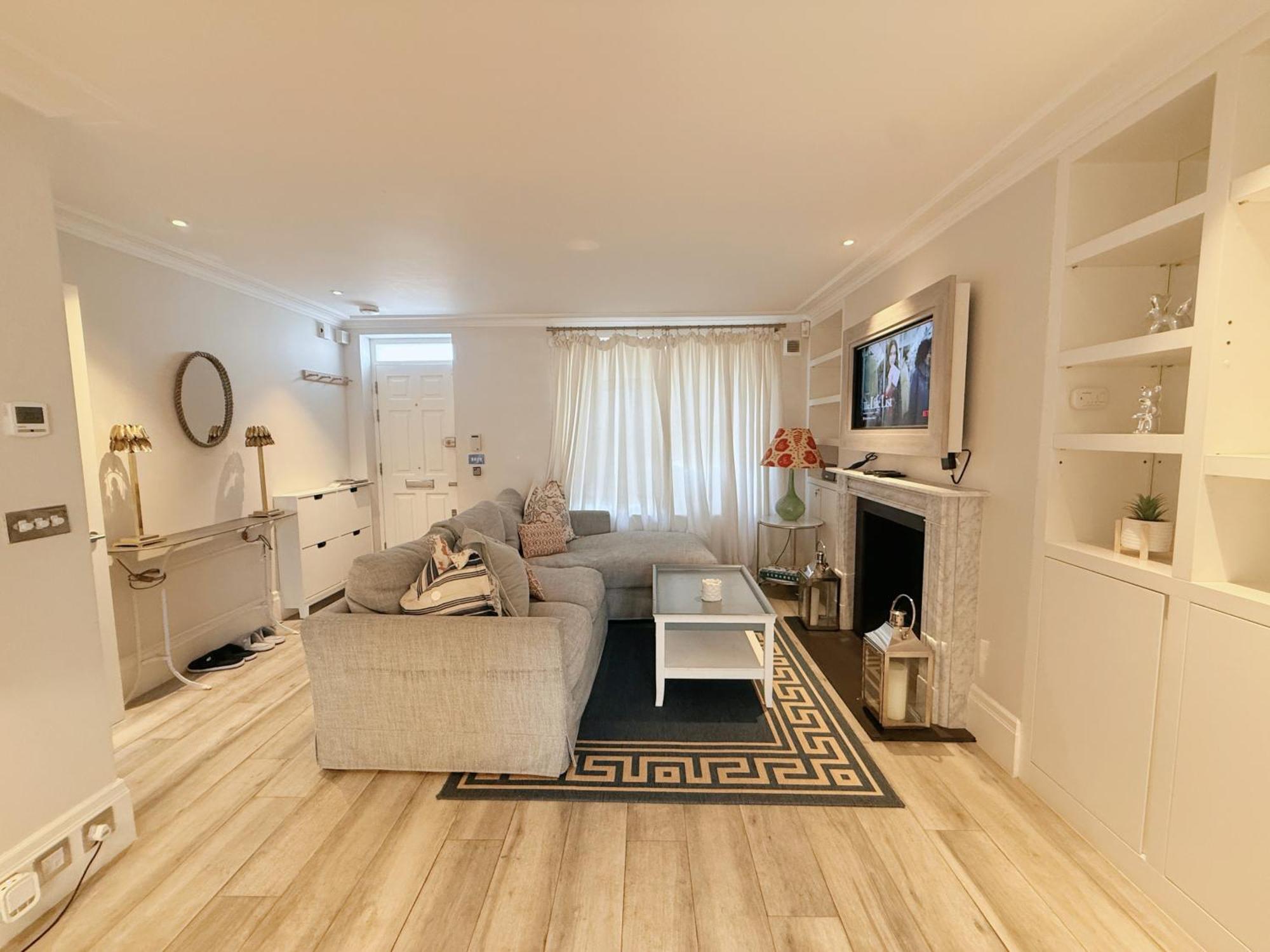 Stylish 3-bedroom Terrace House Near Earls Court * Londres
