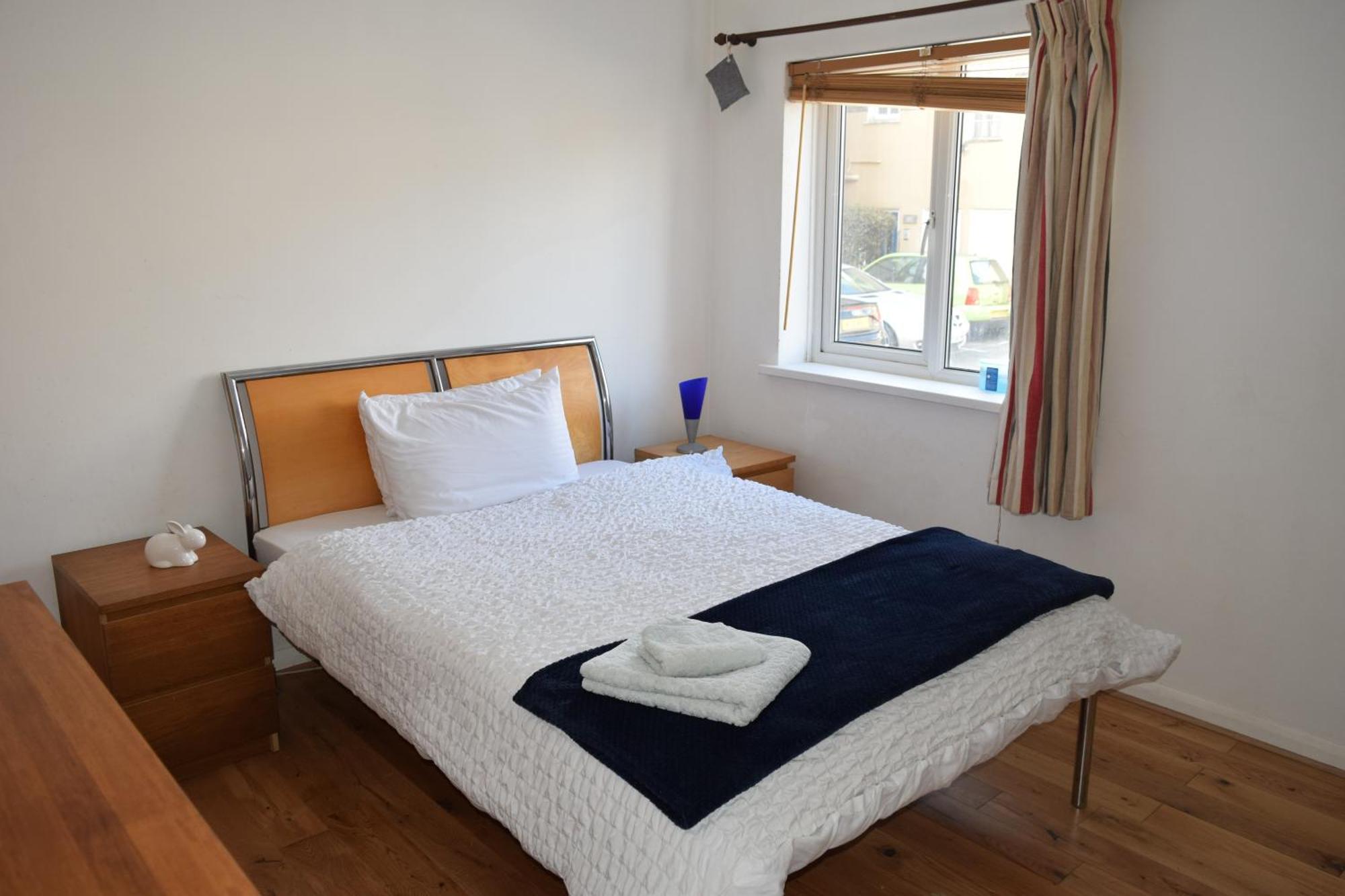 Appartement London Stratford - Spacious 2 Bed Flat With Secured Parking & Private Garden