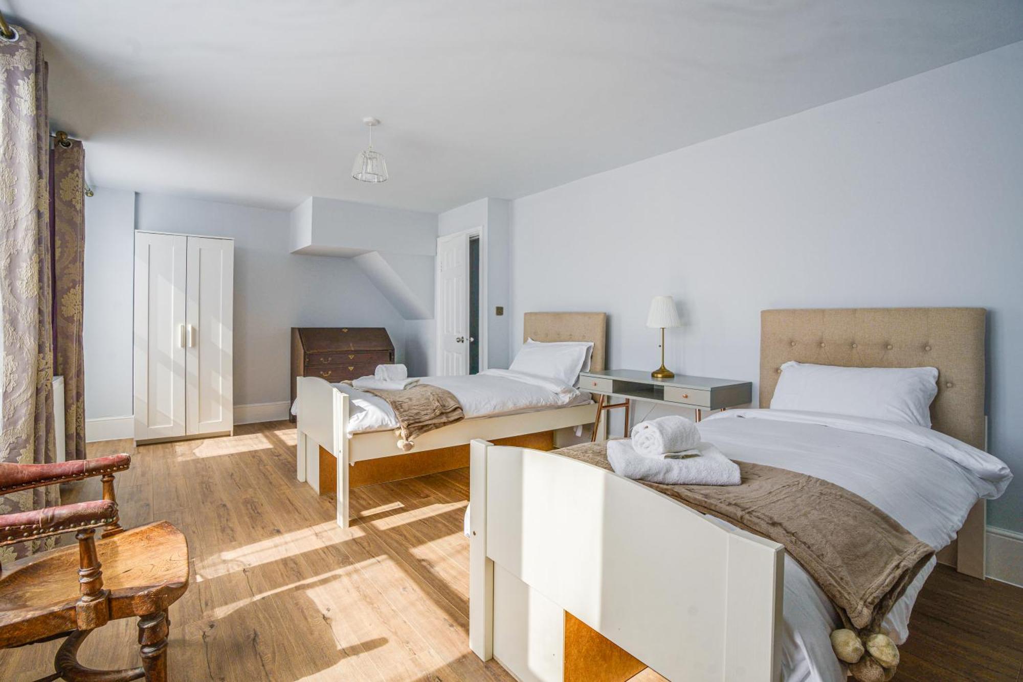 150 Sqm 4br In East London, Groups & Families, Free Parking, Fast Wifi Holiday home London