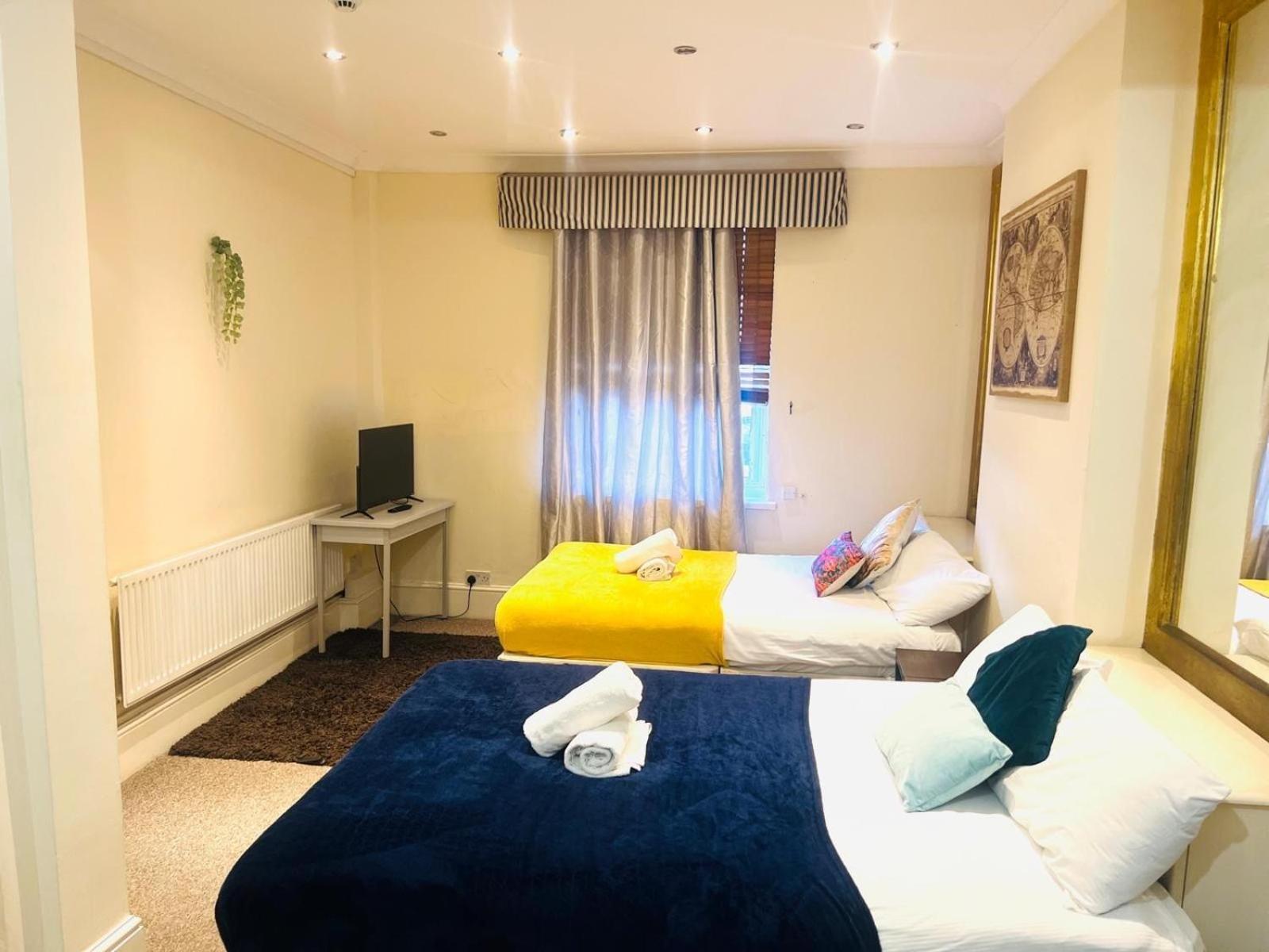 Cosy In The Heart Of The Londres