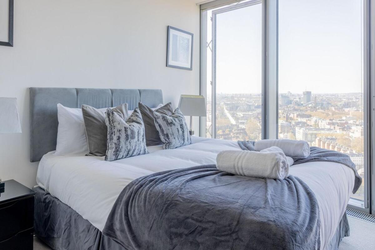 Luxury With Pool, Gym, Spa, Free Parking 3 Bedroom Londres