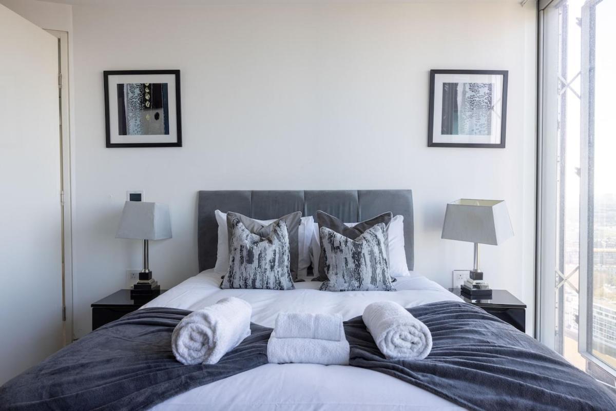 Luxury With Pool, Gym, Spa, Free Parking 3 Bedroom *