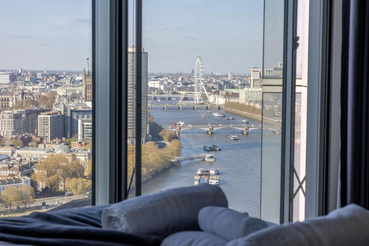 Luxury With Pool, Gym, Spa, Free Parking 3 Bedroom * Londres