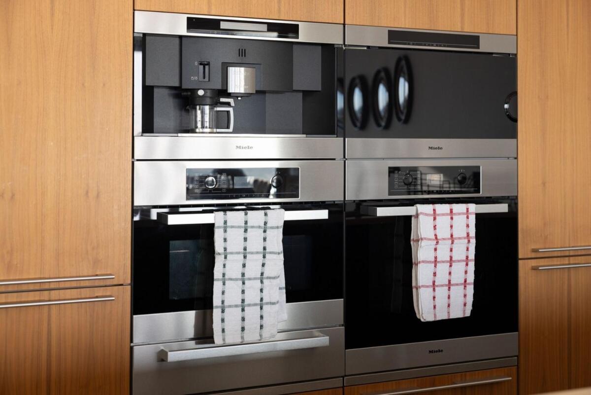 Appartement Luxury With Pool, Gym, Spa, Free Parking 3 Bedroom Londres