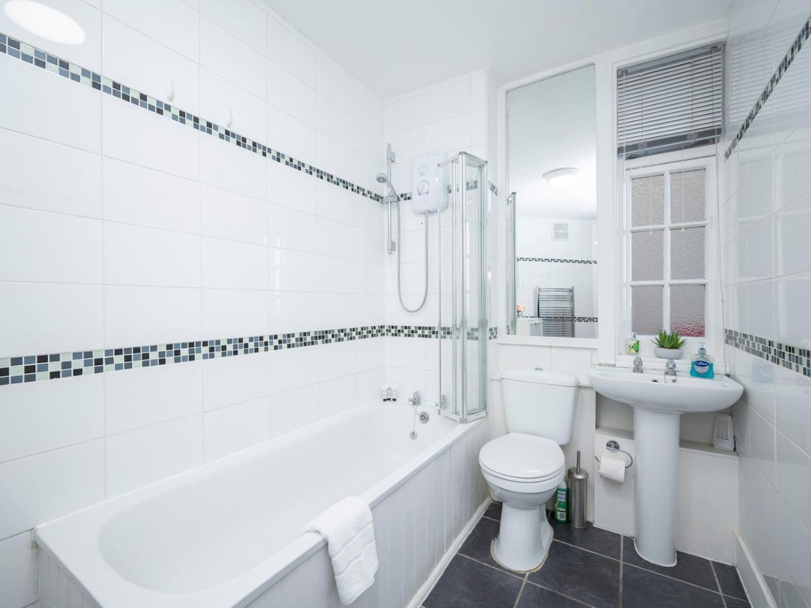 Elegant Bloomsbury Flat In Historic Pass The Keys * Londres