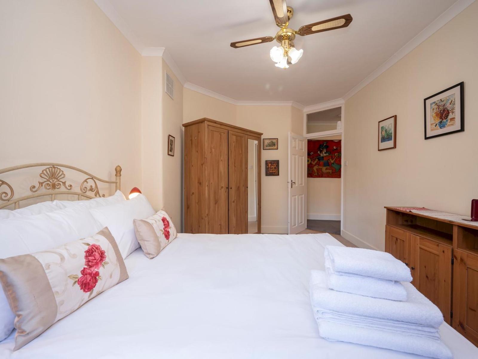 Appartement Elegant Bloomsbury Flat In Historic Pass The Keys Londres