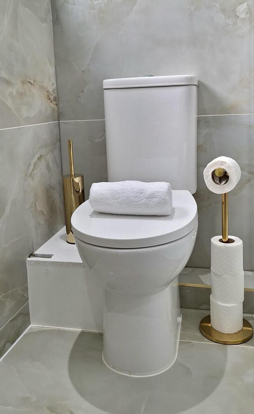 Stylish Gem Next Transport Easy Access Ctr Appartement *