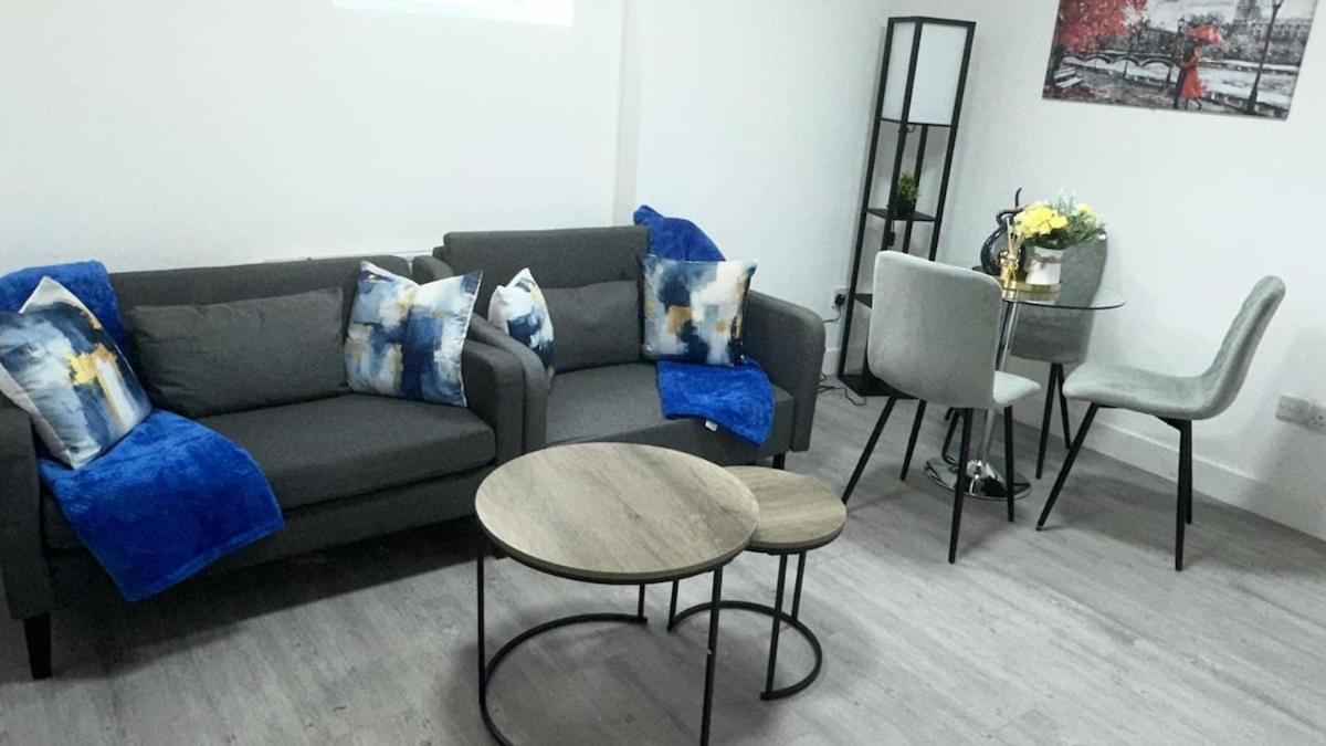1b, Zone 2 Westbourne Park , Sleeps 4 Appartement Londres