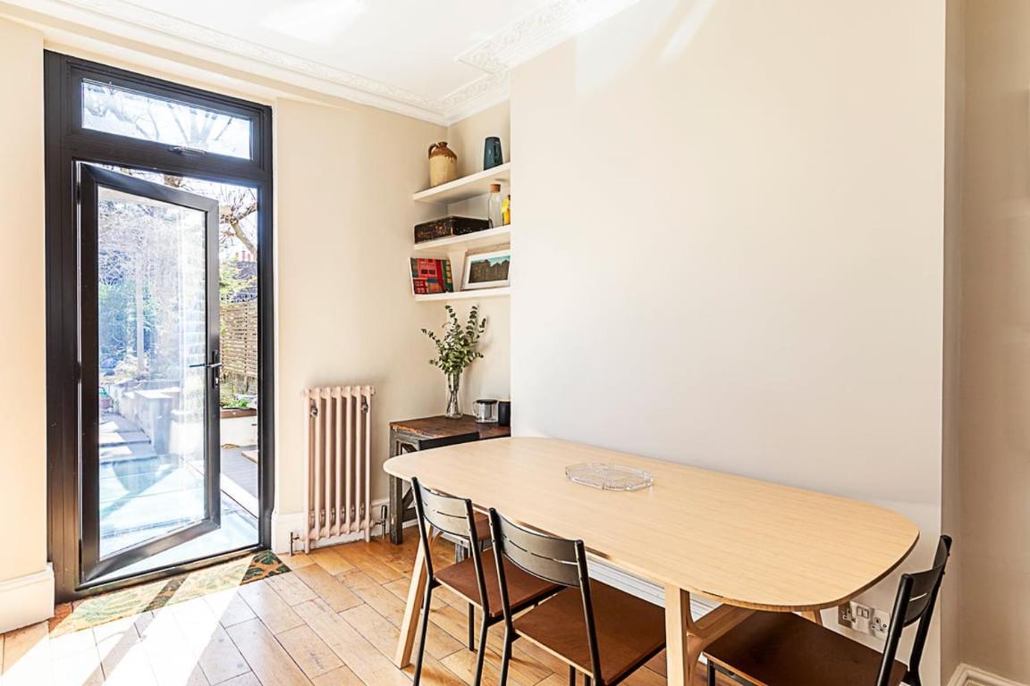 Stylish Kings Cross With Garden Retreat Appartement
