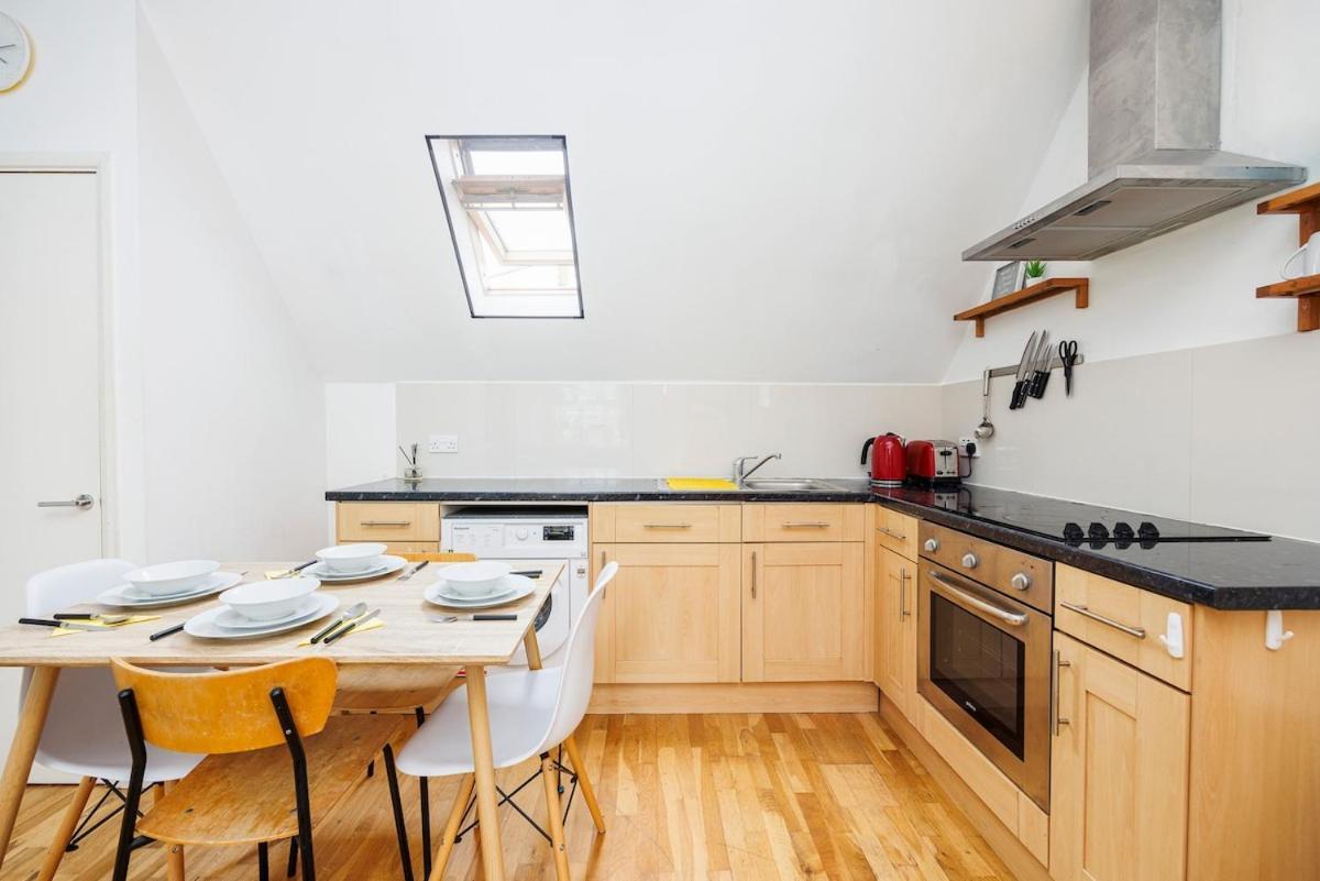Colourful And Cozy Near Station - New Cross - Goldsmith Londres