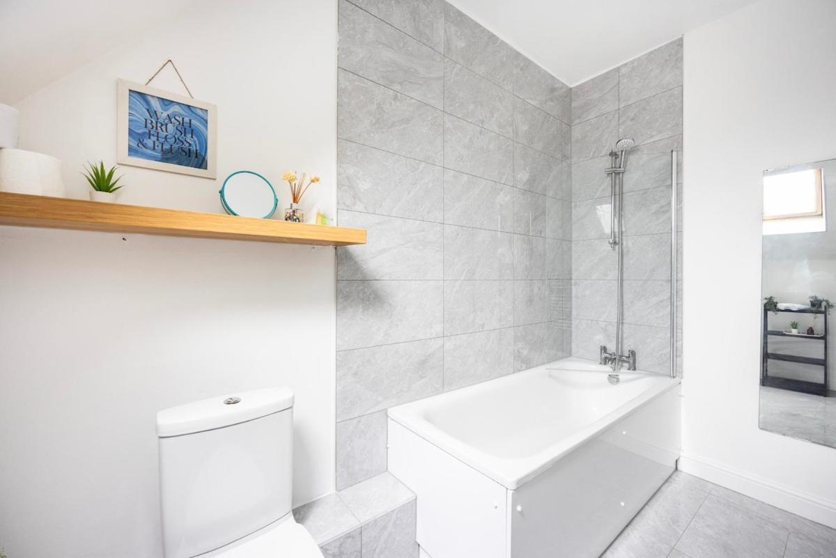 Colourful And Cozy Near Station - New Cross - Goldsmith Appartement