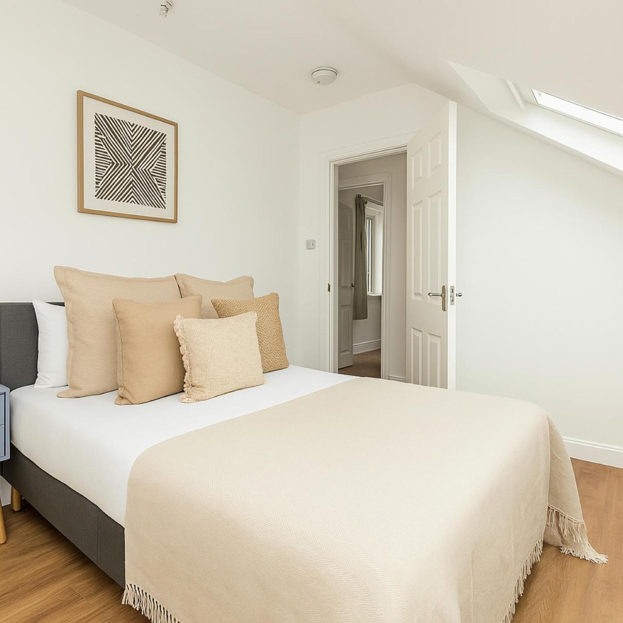 Appartement Stunning Two Bedroom In Acton Londres