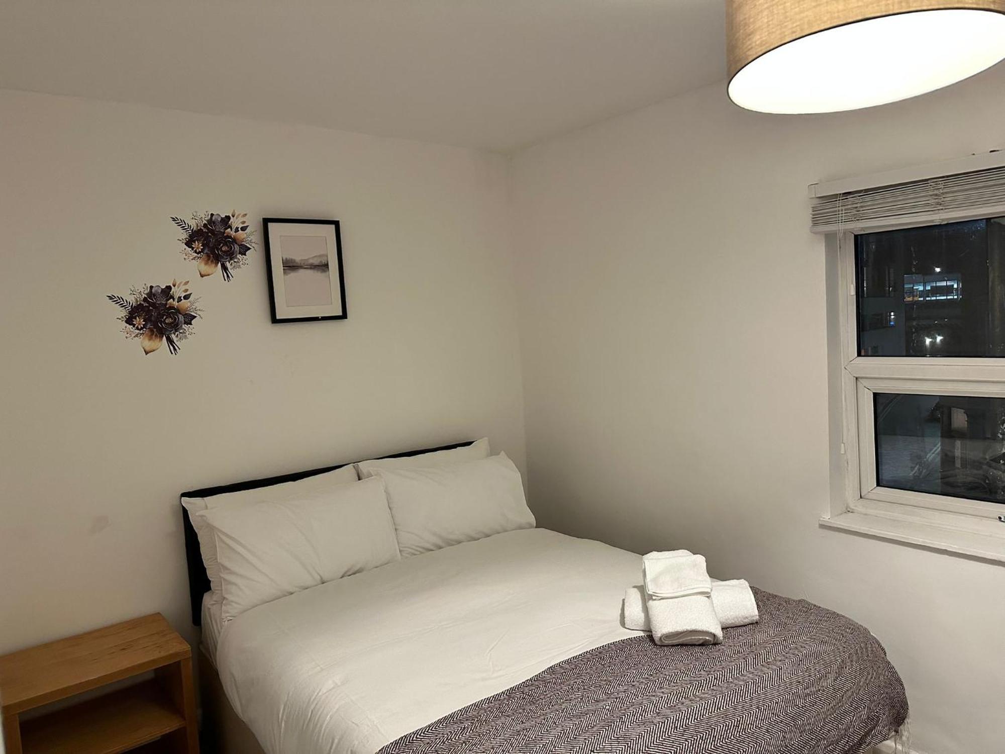 Appartement 1 Bedroom Flat By Haggerston Station Londres