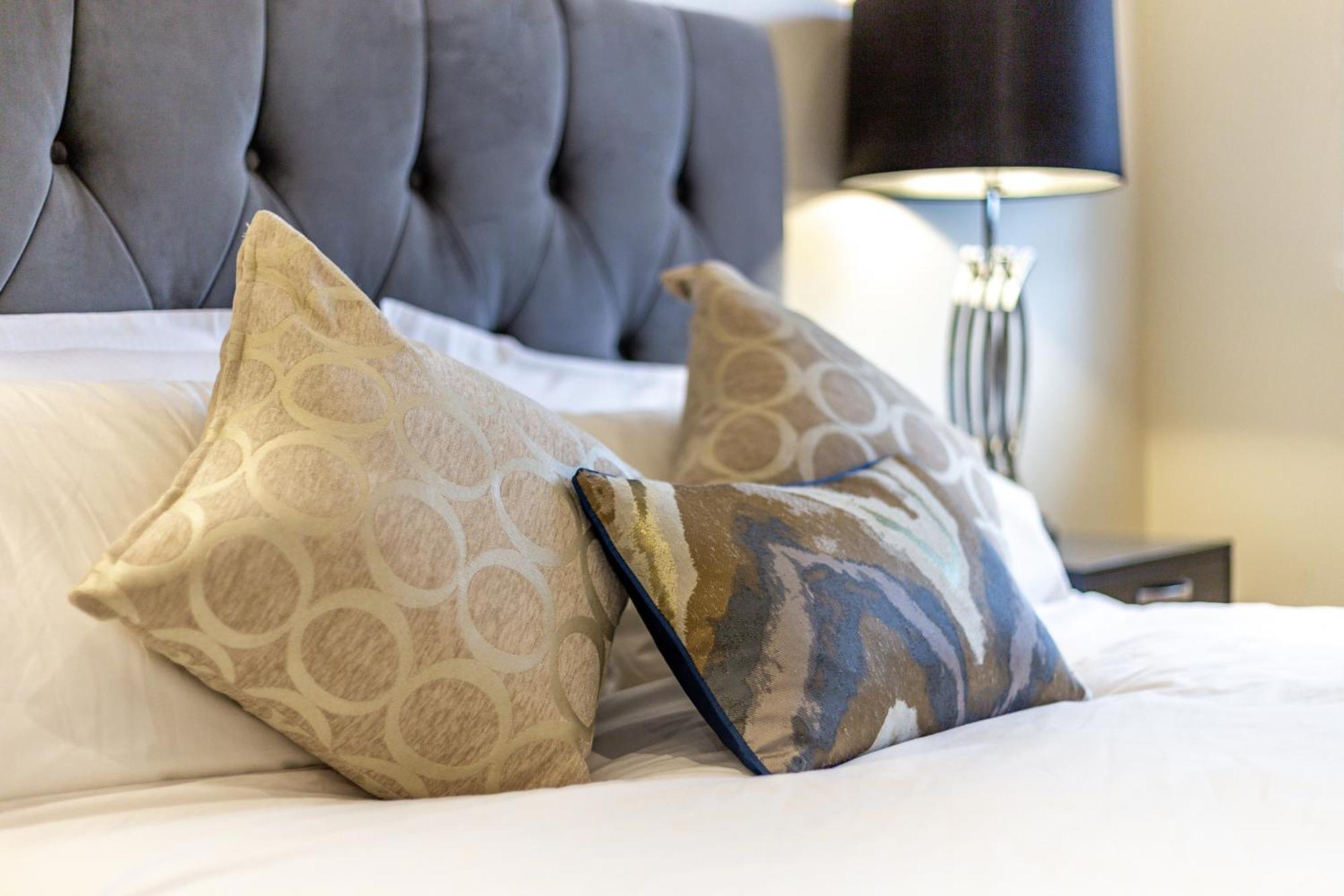 Ultra Luxury 4 Bedroom 3 Bathroom Knightsbridge Next To Harrods Hébergement de vacances *