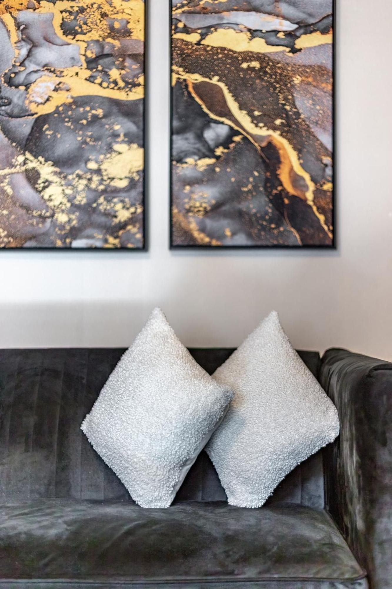 Ultra Luxury 4 Bedroom 3 Bathroom Knightsbridge Next To Harrods Hébergement de vacances Londres