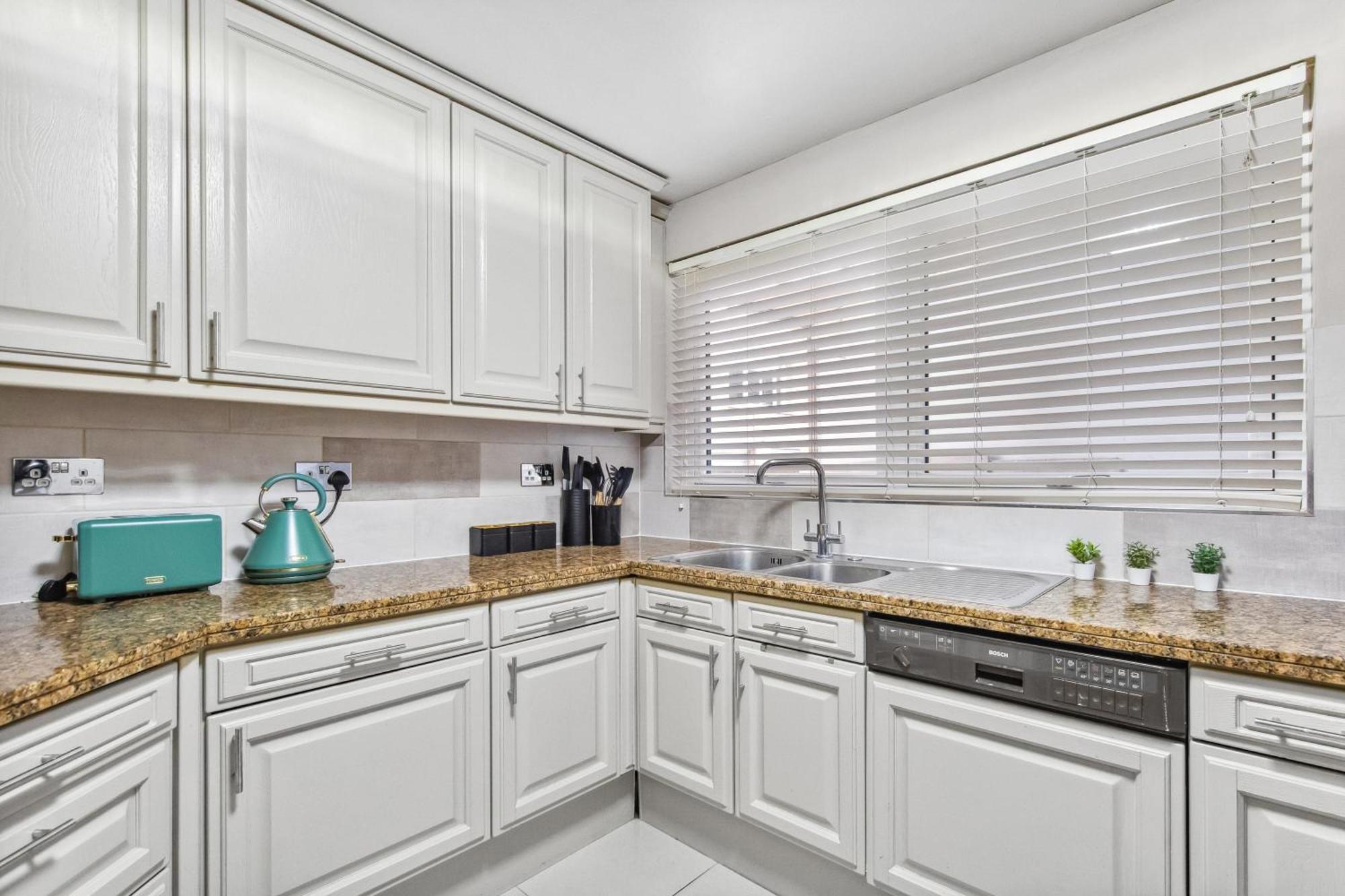 Ultra Luxury 4 Bedroom 3 Bathroom Knightsbridge Next To Harrods Londres