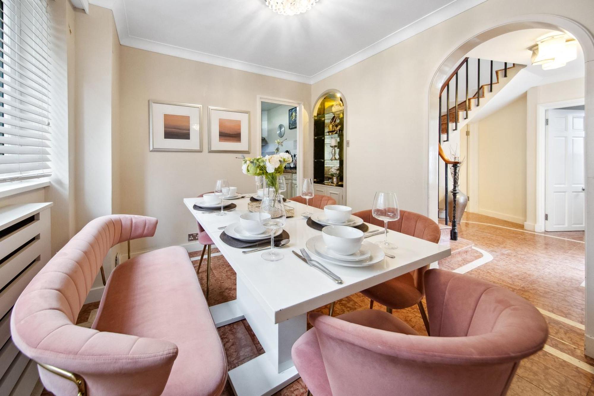 Hébergement de vacances Ultra Luxury 4 Bedroom 3 Bathroom Knightsbridge Next To Harrods Londres