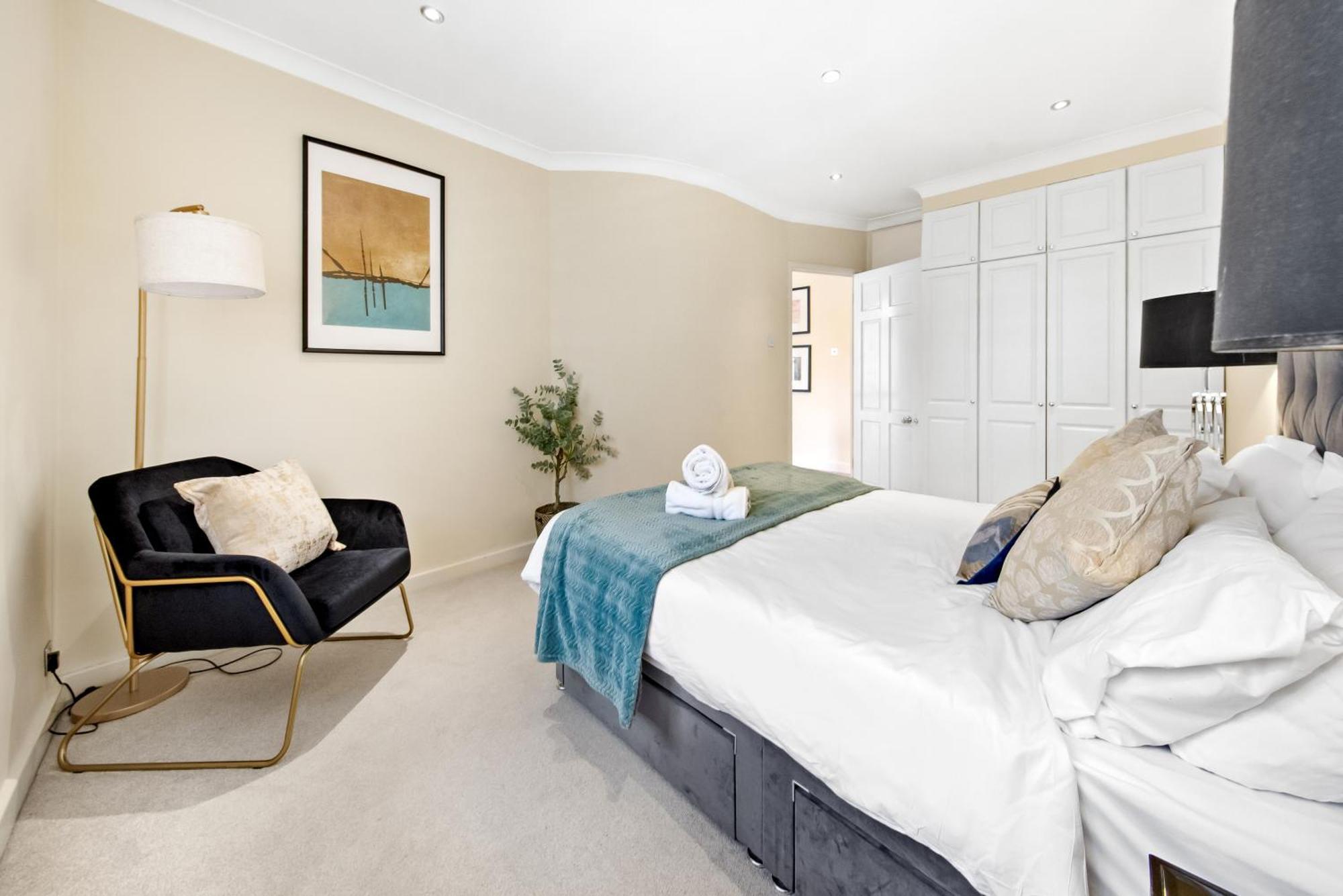 Ultra Luxury 4 Bedroom 3 Bathroom Knightsbridge Next To Harrods Hébergement de vacances *