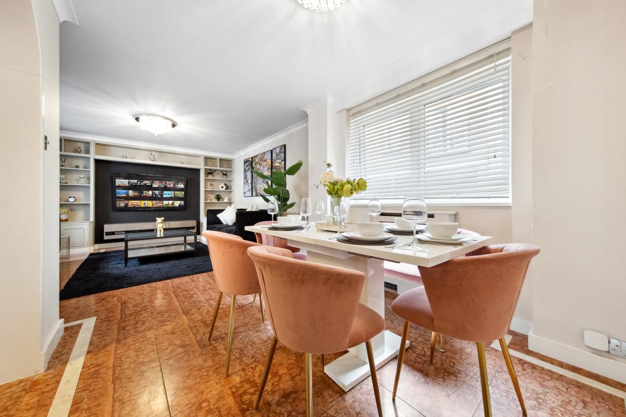 Ultra Luxury 4 Bedroom 3 Bathroom Knightsbridge Next To Harrods Hébergement de vacances