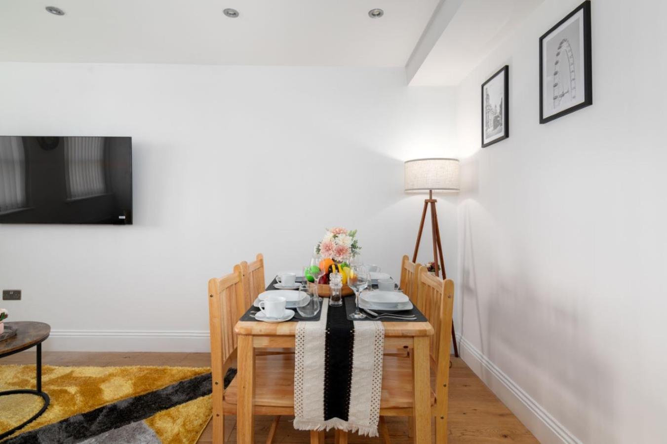Shoreditch 1br Luxury Balcony Sleeps 4 Apartamento