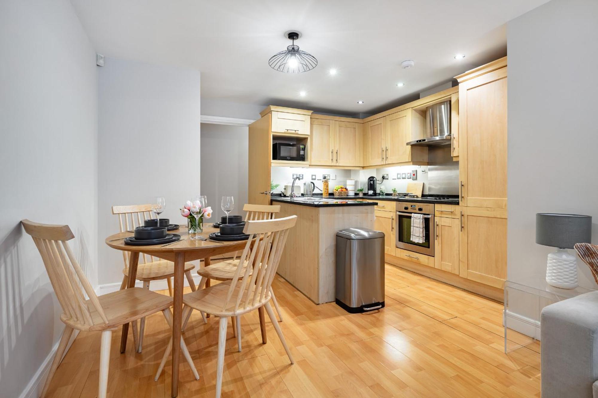 Bridgeview Retreat, 2bed 2bridge * Londres