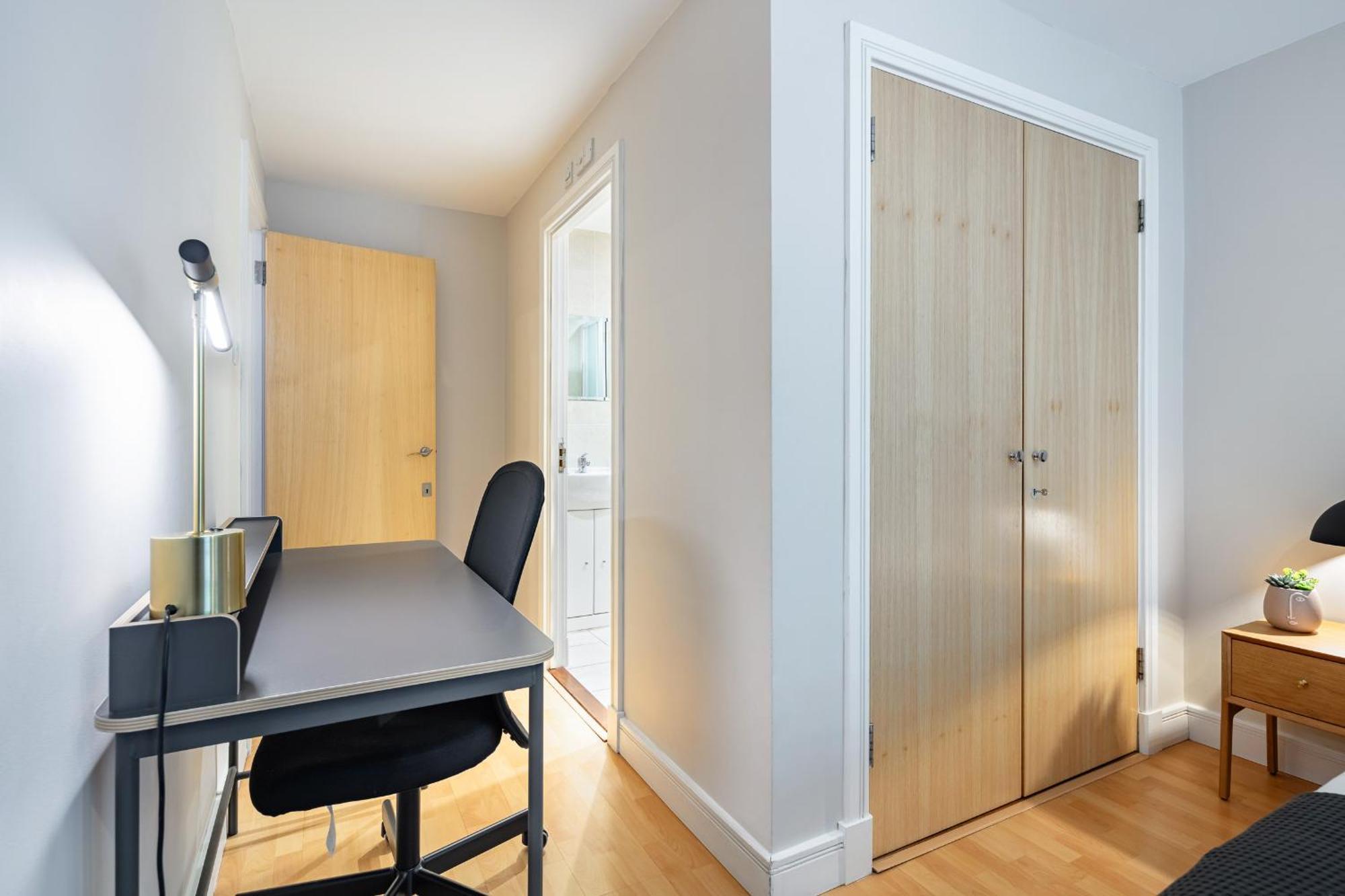 Bridgeview Retreat, 2bed 2bridge * Londres