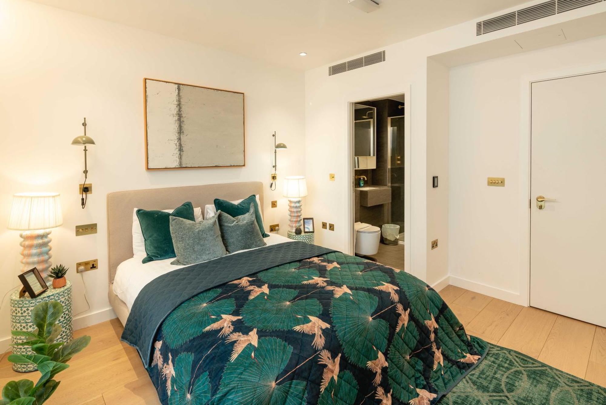 Sunrise View Luxury With Balcony And Elevator Londres