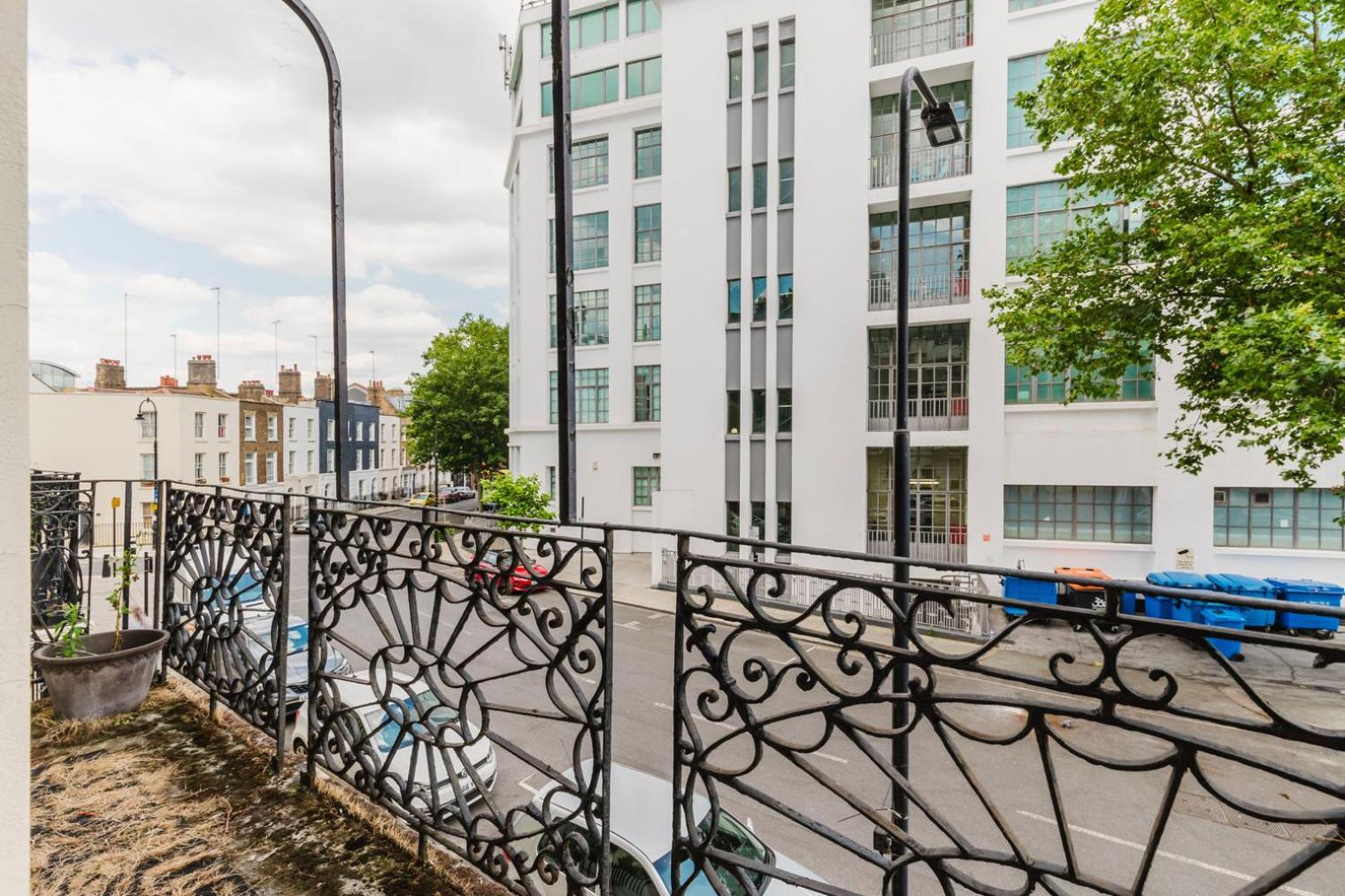Blueground Camden Town Furnished Wd Lon-557 Londres