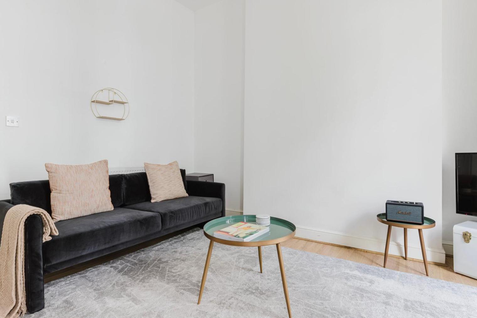 Blueground Camden Town Furnished Wd Lon-557 * Londres