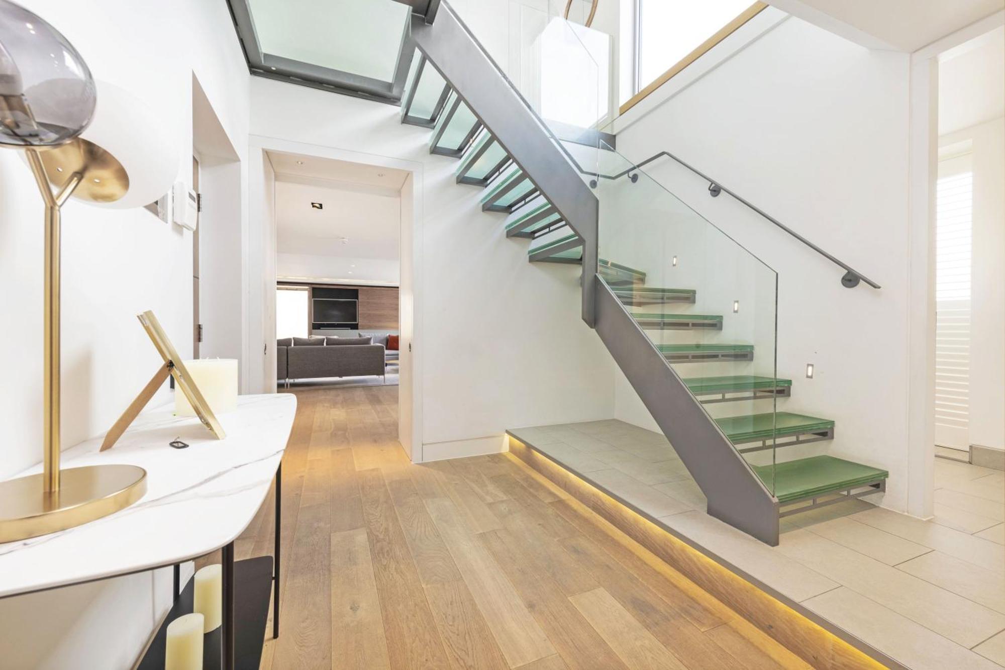 The Tate Modern Penthouse - Elegant 2-bedroom On Southbank