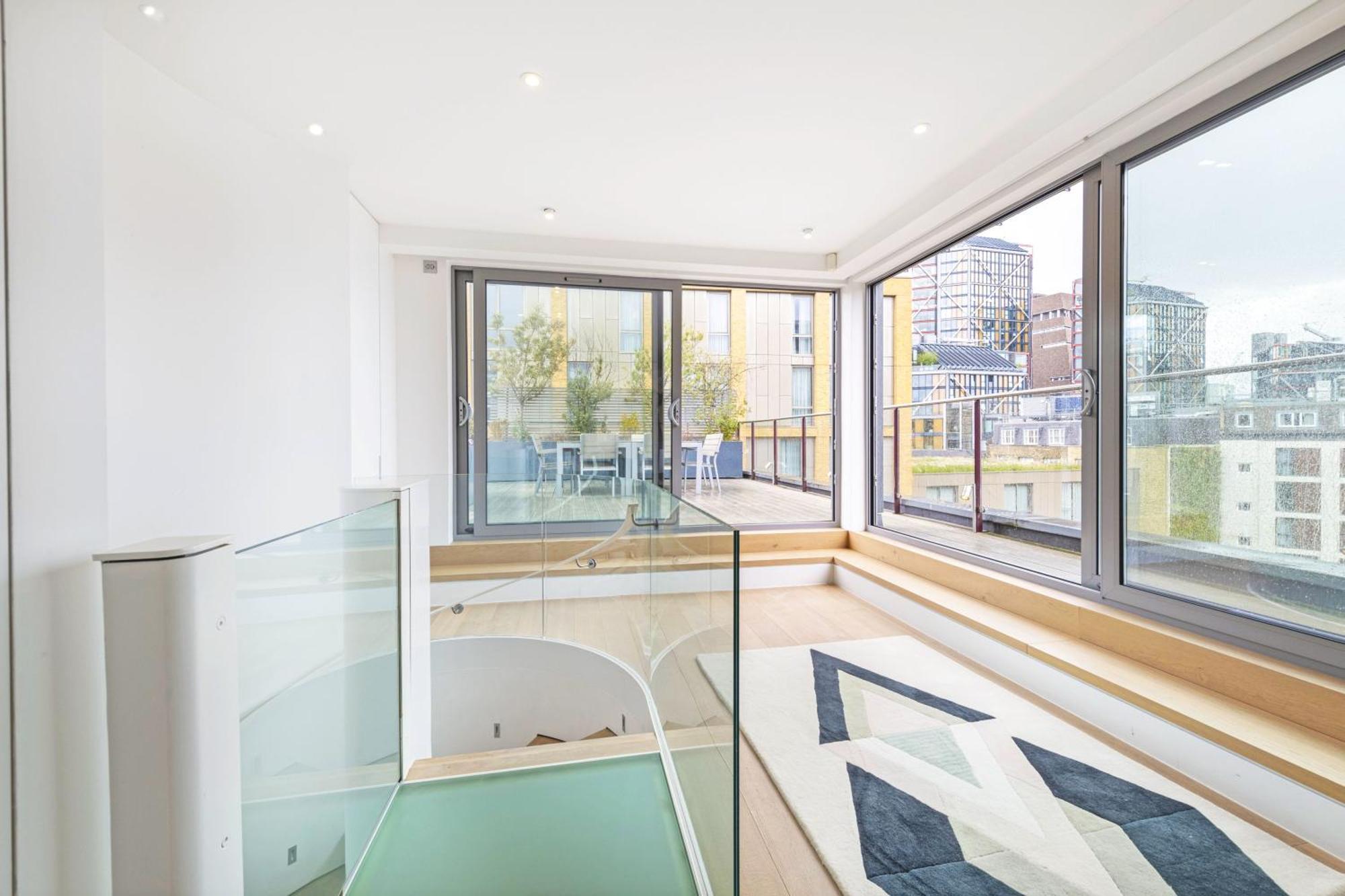 The Tate Modern Penthouse - Elegant 2-bedroom On Southbank *