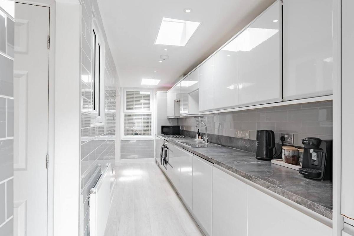 Appartement The Shamrock Sleek And Chic - Private Garden - Ground Floor - East - Sleeps 6 Londres