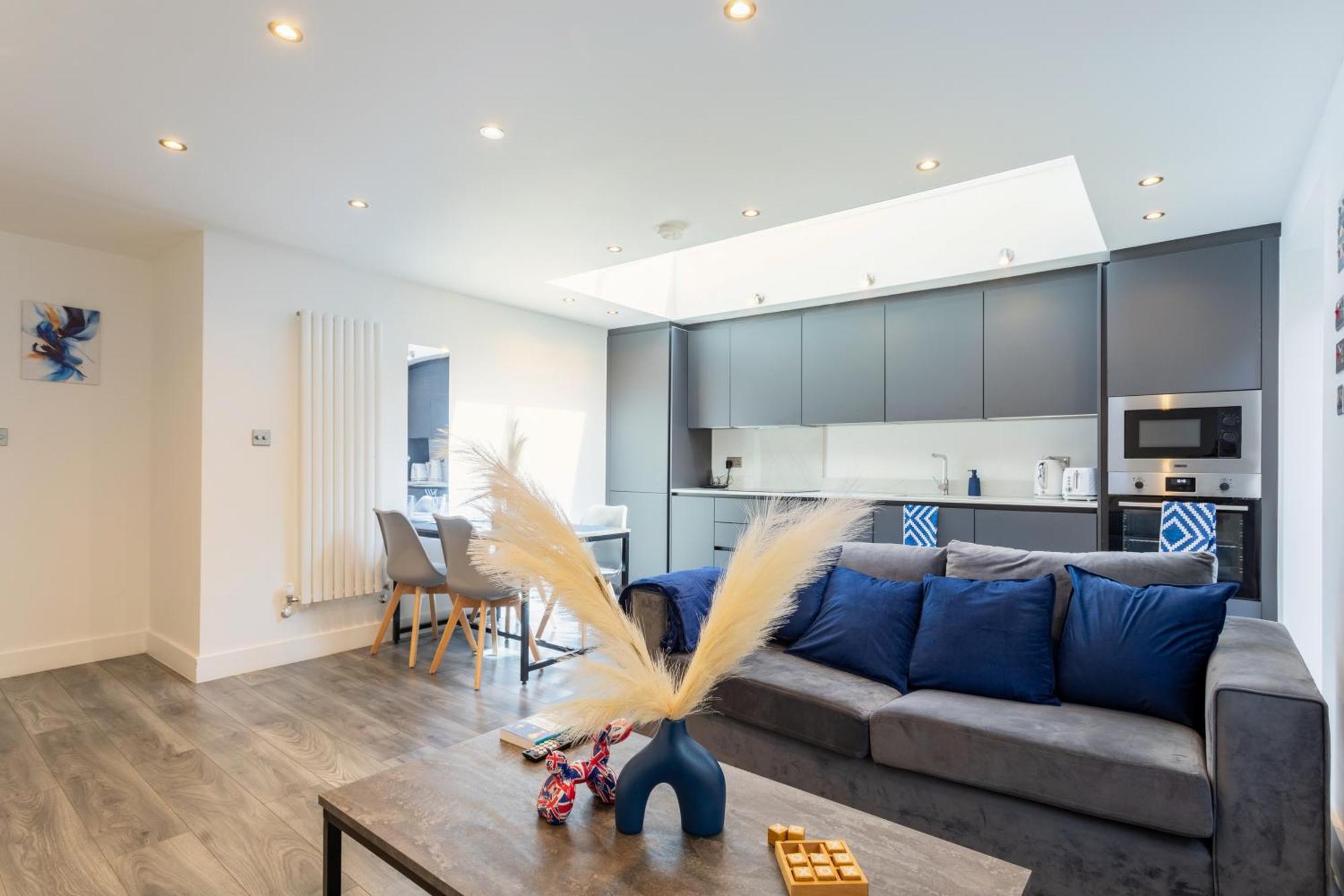 Apartamento Stylish 2-bed Flat In The Heart Of West Hampstead *
