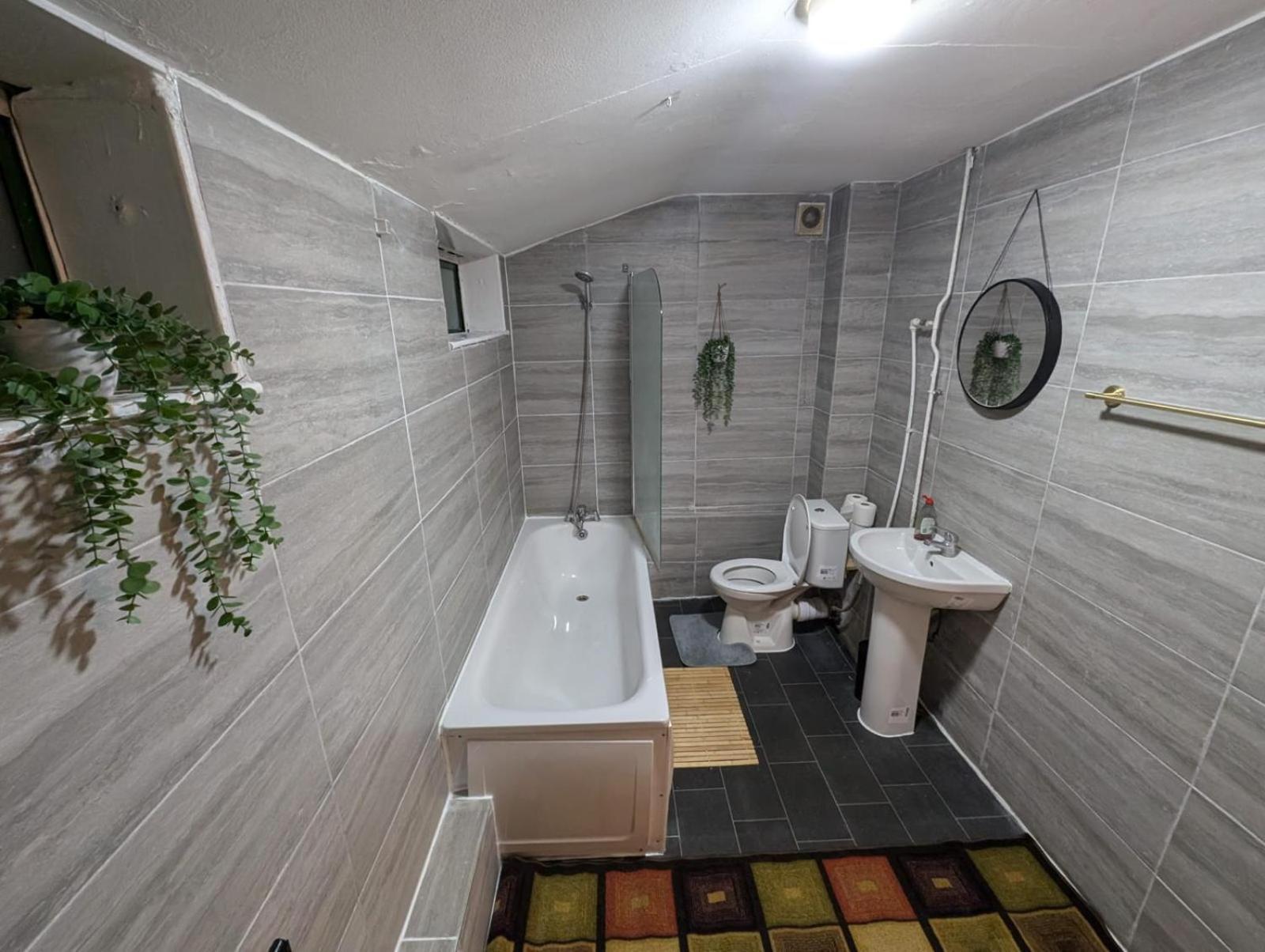 Casa de hóspedes E2 *
