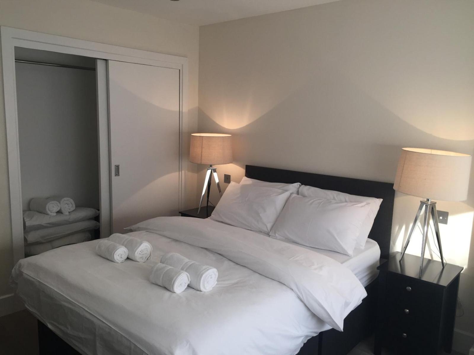 Luxury Two Bedroom Living - & Westminster Appartement