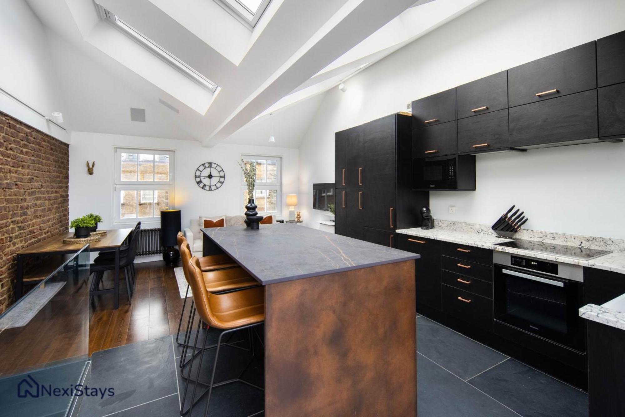 1 Min Walk To Euston Station, Modern Townhouse Appartement Londres